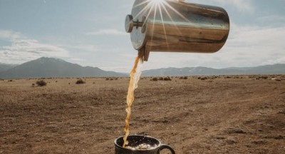 Cafe không chỉ là thức uống, nó như thứ xúc tác mạnh giúp con người tỉnh táo trước những cám dỗ, cạm bẫy trong đời sống 